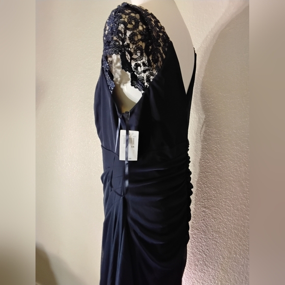 Black Flutter Sleeve V-Neck Maxi Gown - Picture 4 of 8